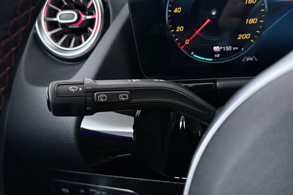 Mercedes-Benz EQA – foto 20
