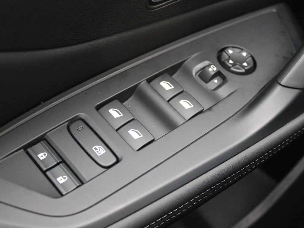 Peugeot 408 – foto 33