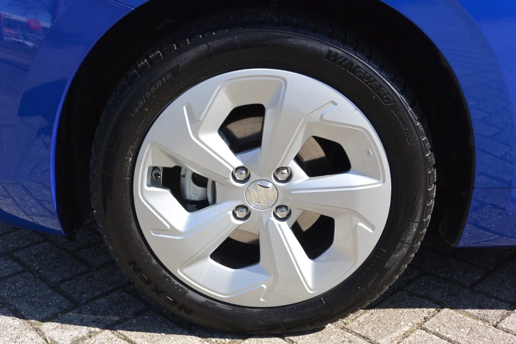 Suzuki Swift – foto 16