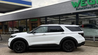 Ford Explorer – thumbnail 2