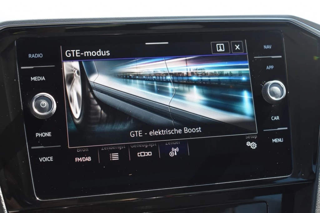 Volkswagen Passat – foto 41
