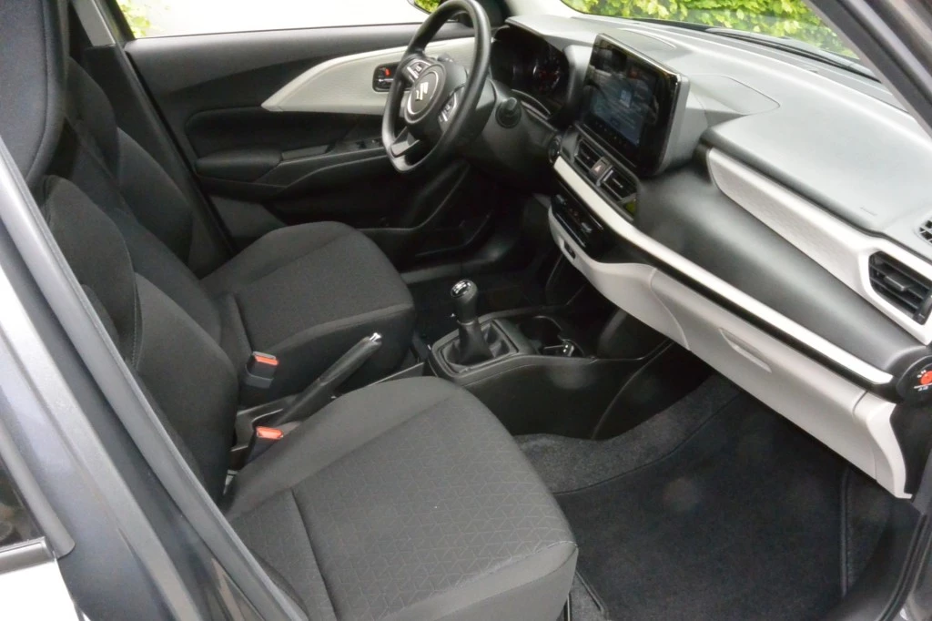 Suzuki Swift – foto 25