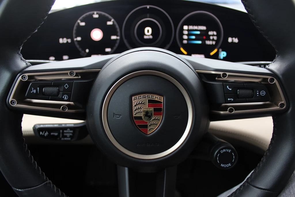 Porsche Taycan – foto 33