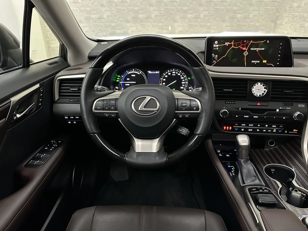Lexus RX – foto 11