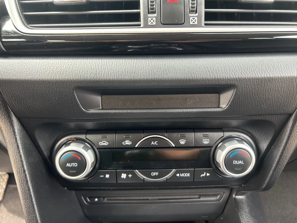 Mazda 3 – foto 17