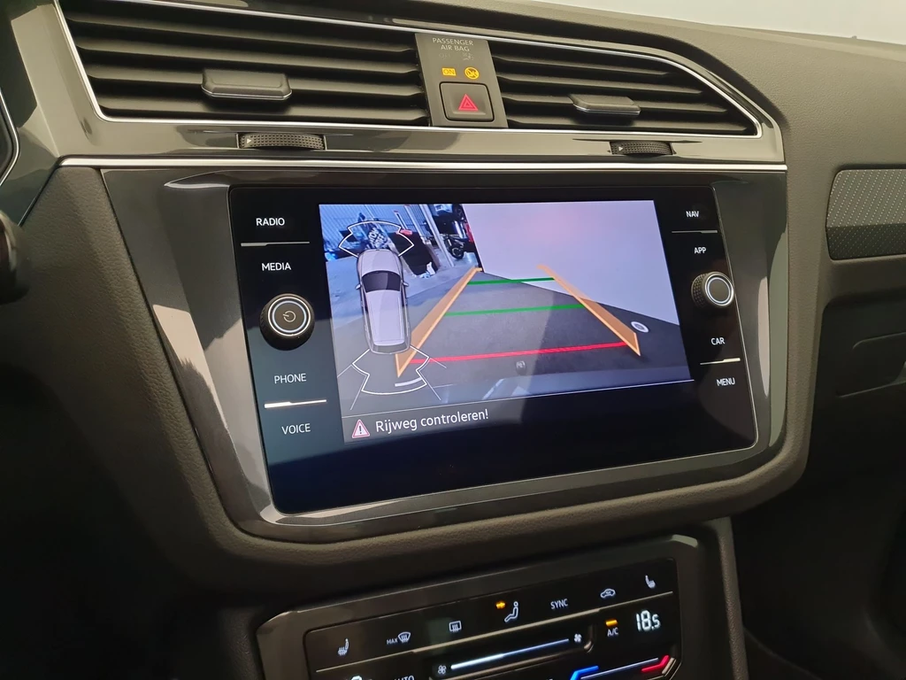 Volkswagen Tiguan – foto 18