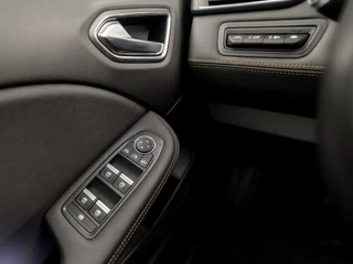 Renault Clio – thumbnail 25