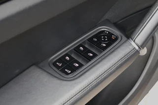 Porsche Cayenne – thumbnail 53