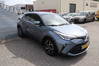 Toyota C-HR – thumbnail 7