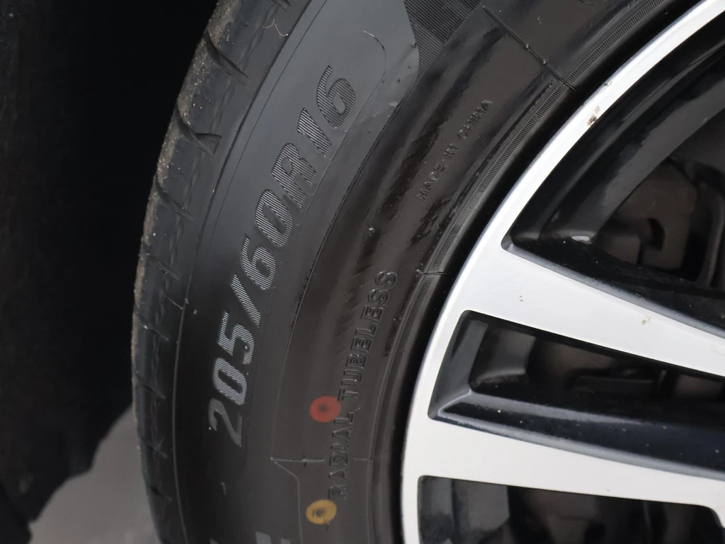 Volvo V40 – foto 13