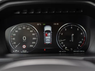 Volvo XC90 – thumbnail 35