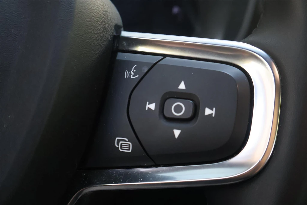 Volvo XC40 – foto 15