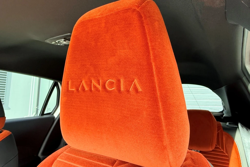 Lancia Ypsilon – foto 10