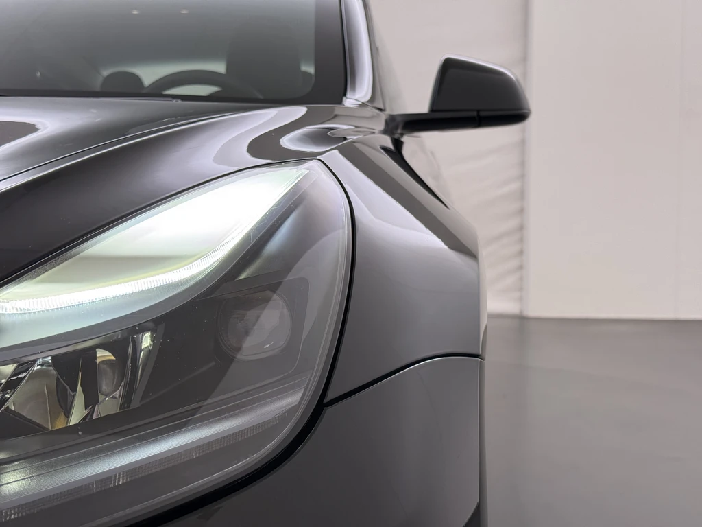 Tesla Model 3 – foto 22