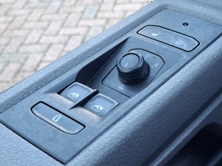 Volkswagen Transporter – thumbnail 23