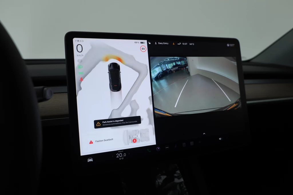 Tesla Model Y – foto 22