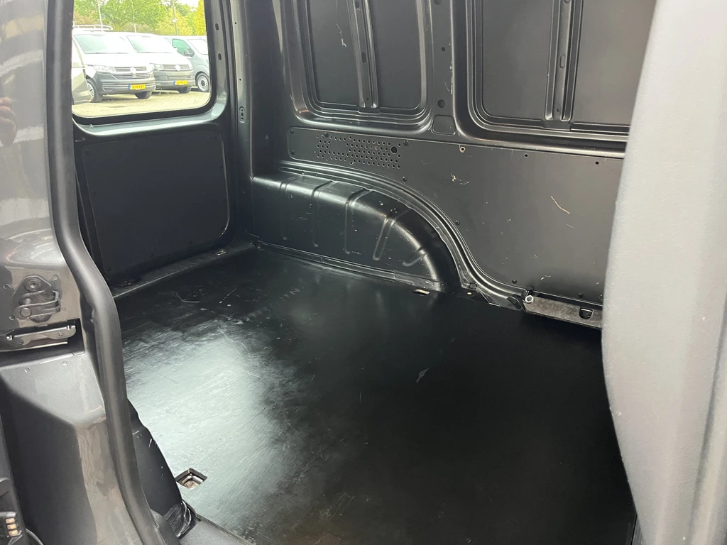 Volkswagen Caddy – foto 24