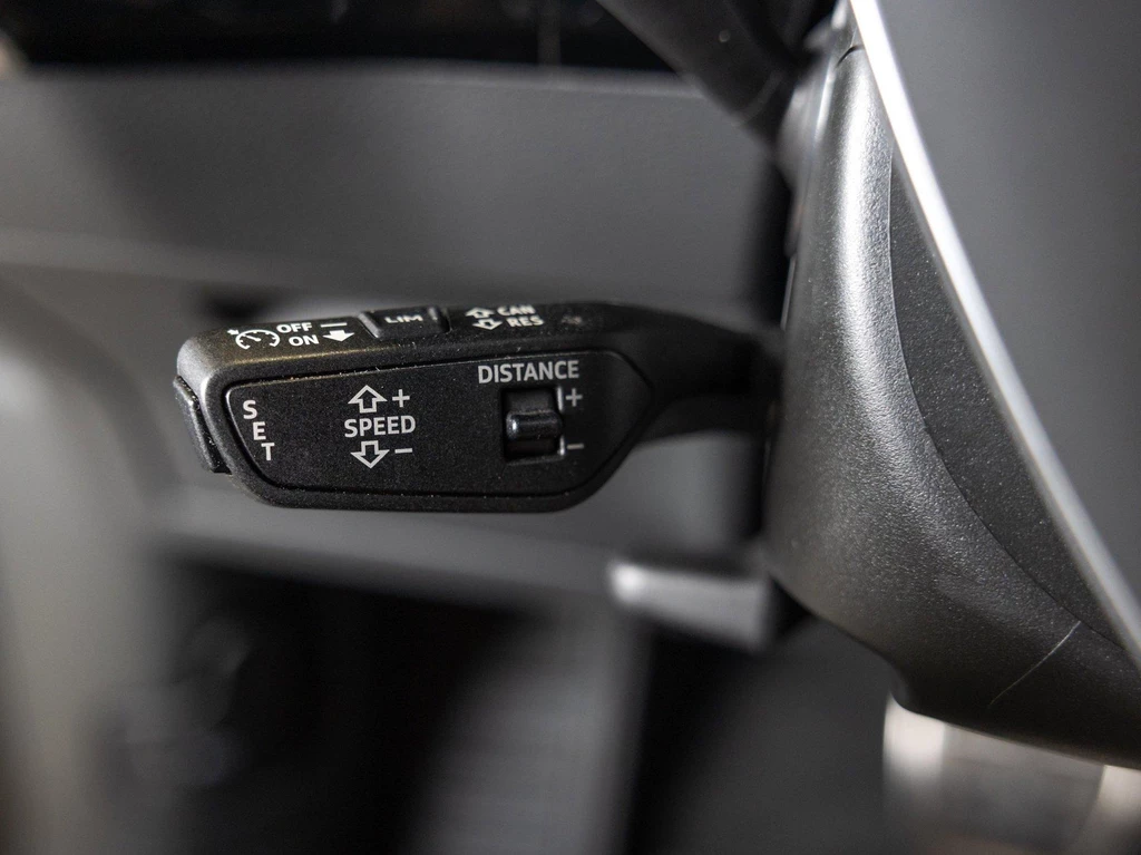 Audi Q8 Sportback e-tron – foto 32