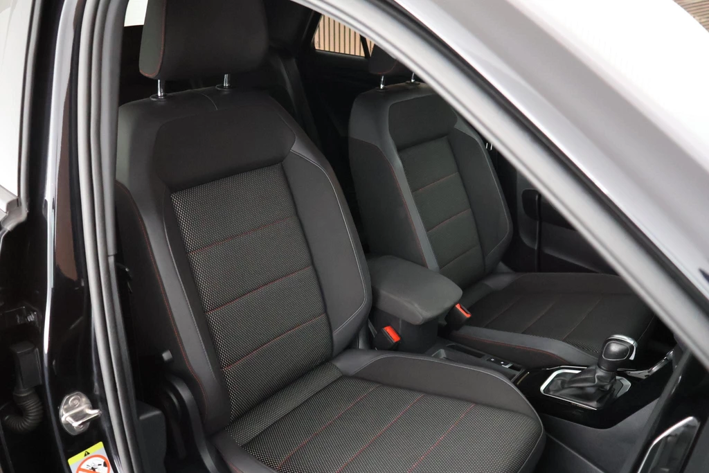 Volkswagen T-Roc – foto 7