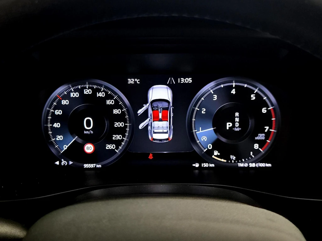 Volvo XC40 – foto 33