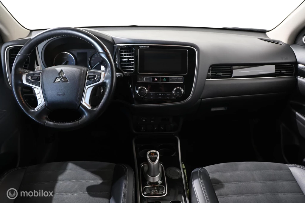 Mitsubishi Outlander – foto 13