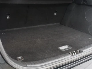 Kia Ceed – thumbnail 12