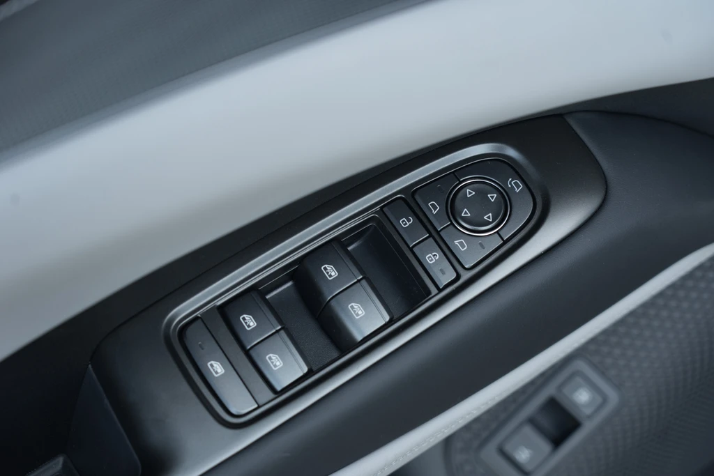 BYD SEAL – foto 24
