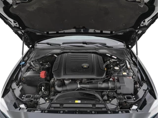 Jaguar XE – thumbnail 24