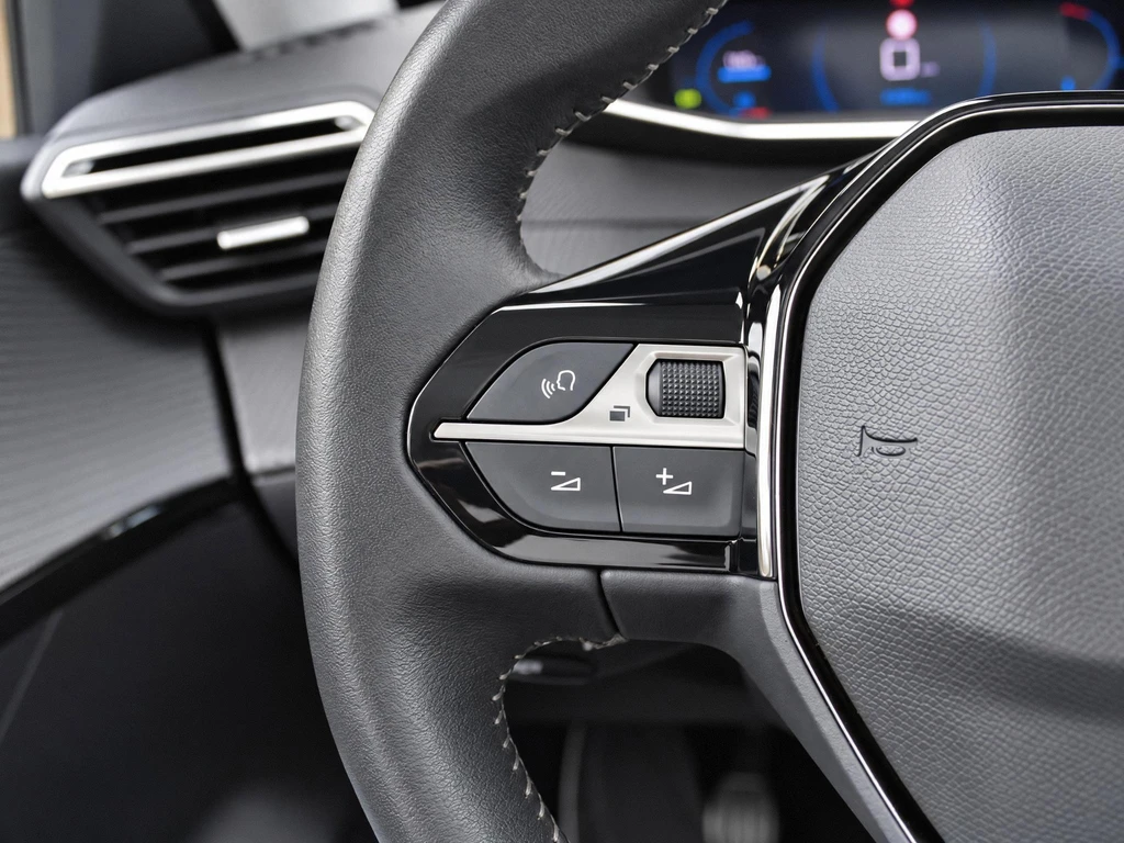 Peugeot 208 – foto 21