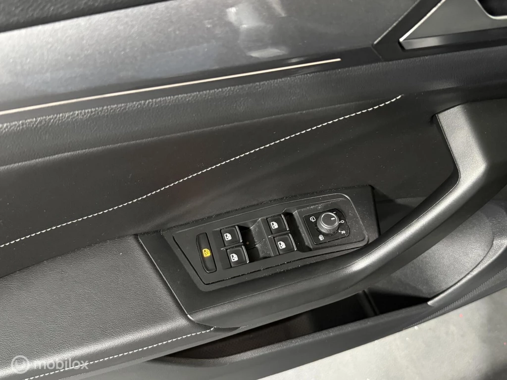 Volkswagen T-Roc – foto 47