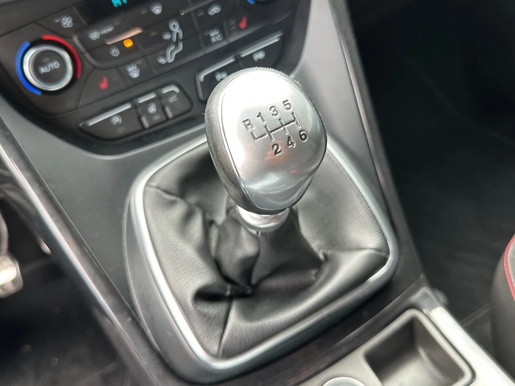 Ford Kuga – foto 24