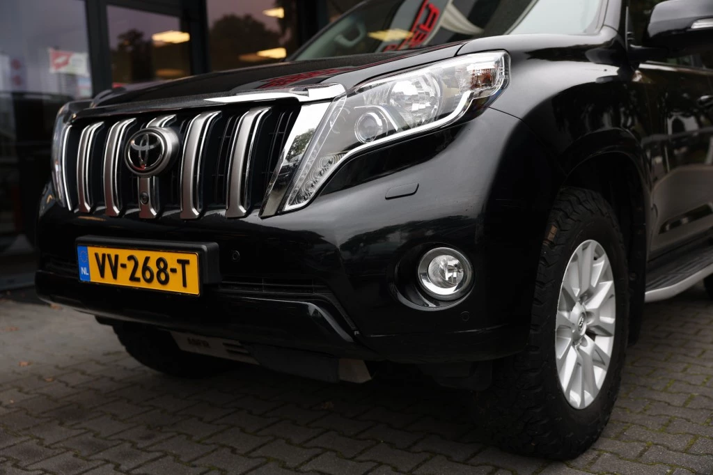 Toyota Land Cruiser – foto 28