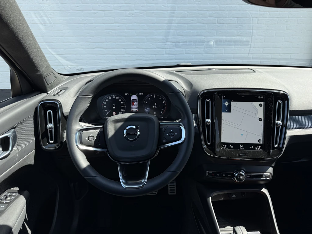 Volvo XC40 – foto 12