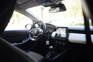 Renault Clio – thumbnail 30