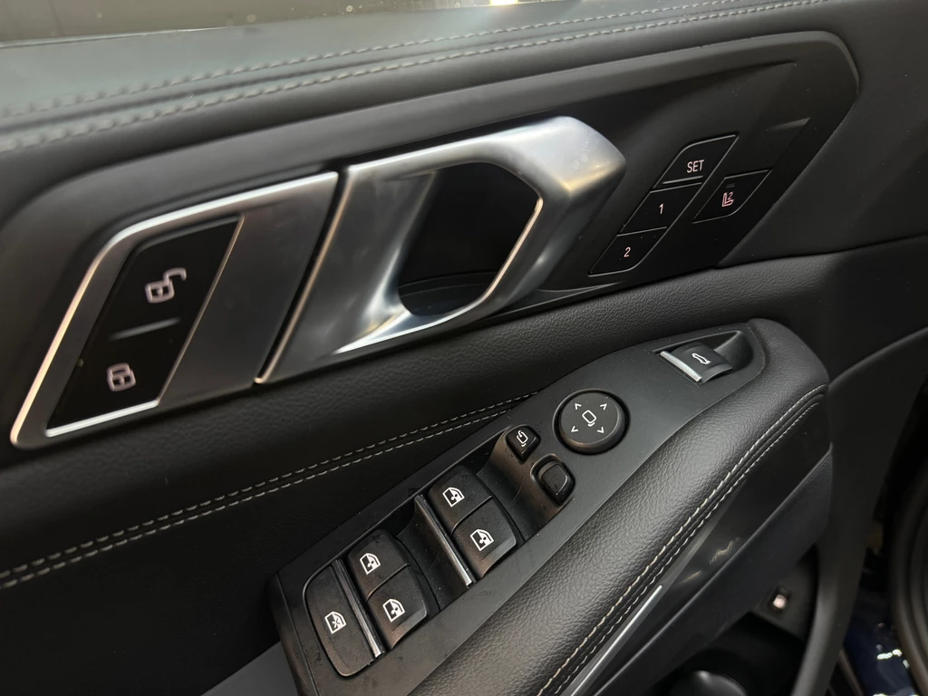 BMW X5 – foto 15