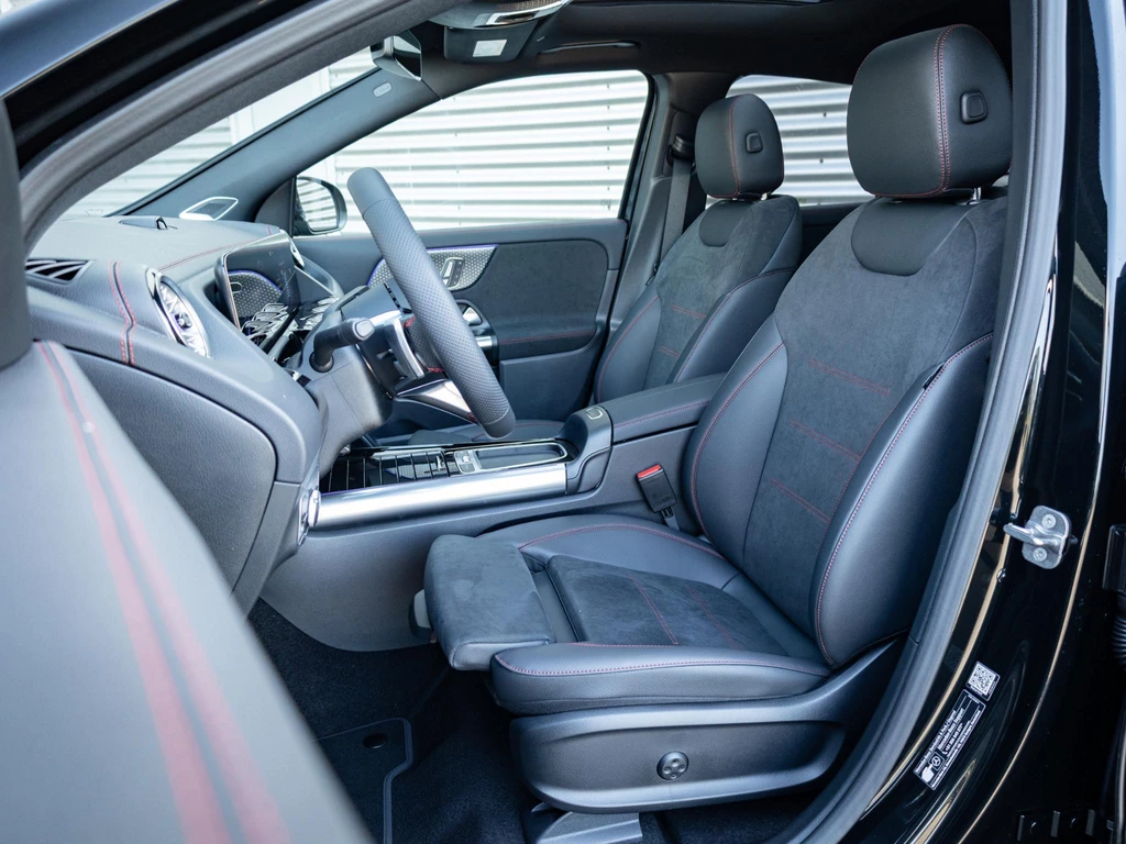 Mercedes-Benz EQA – foto 9