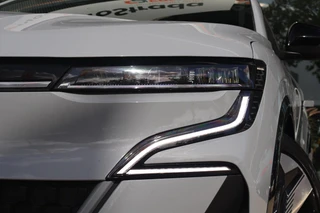 Renault Megane E-Tech – thumbnail 7