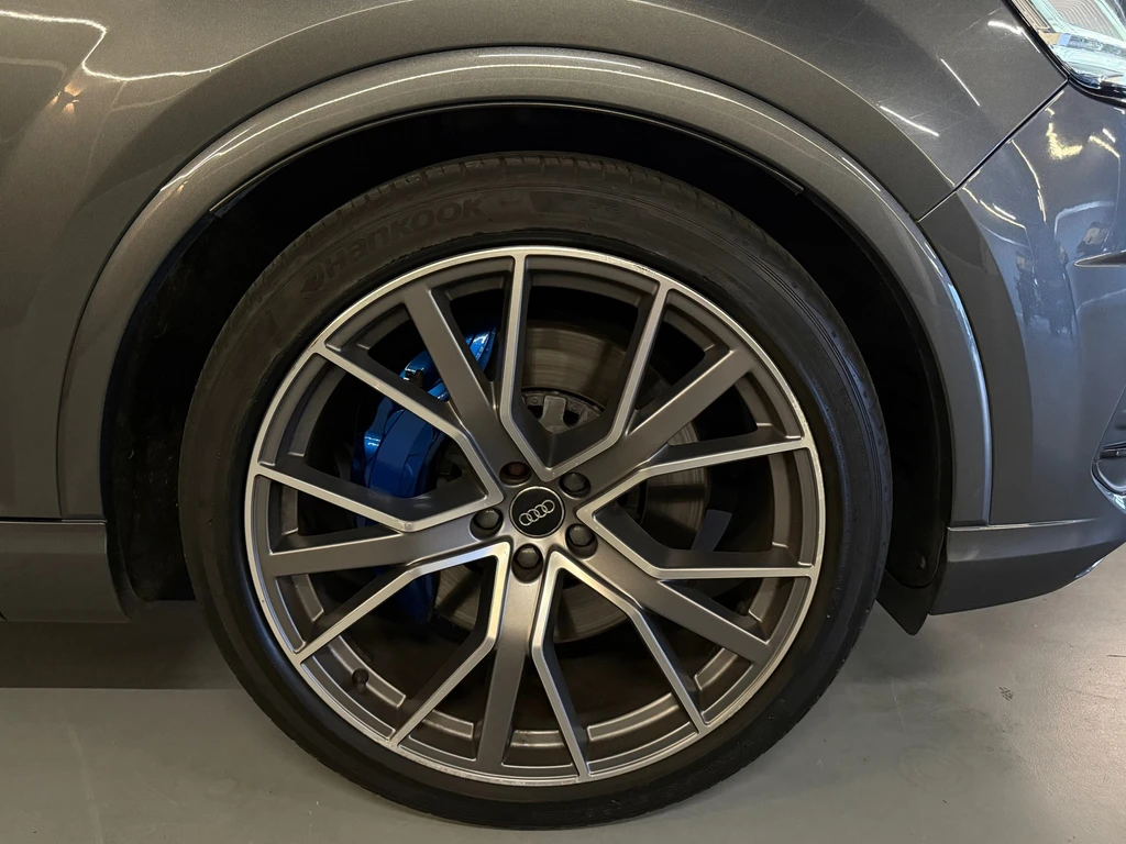 Audi SQ7 – foto 13