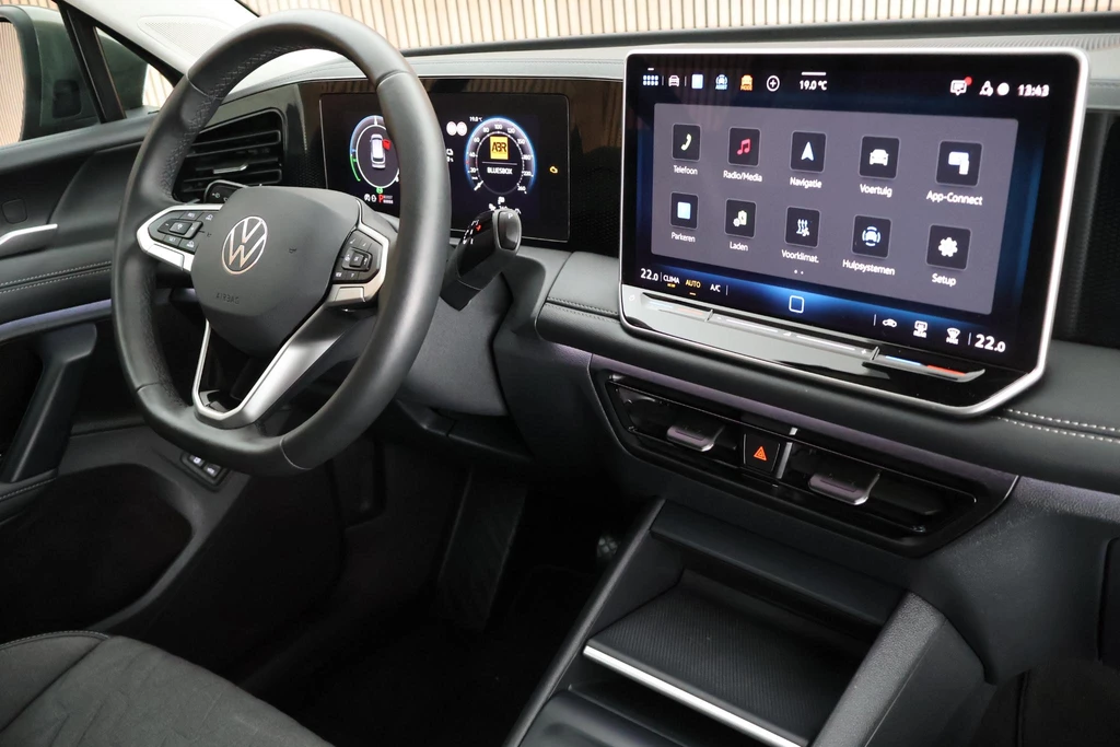 Volkswagen Tiguan – foto 8