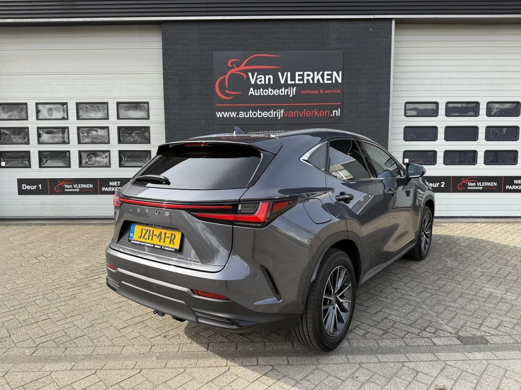 Lexus NX – foto 3