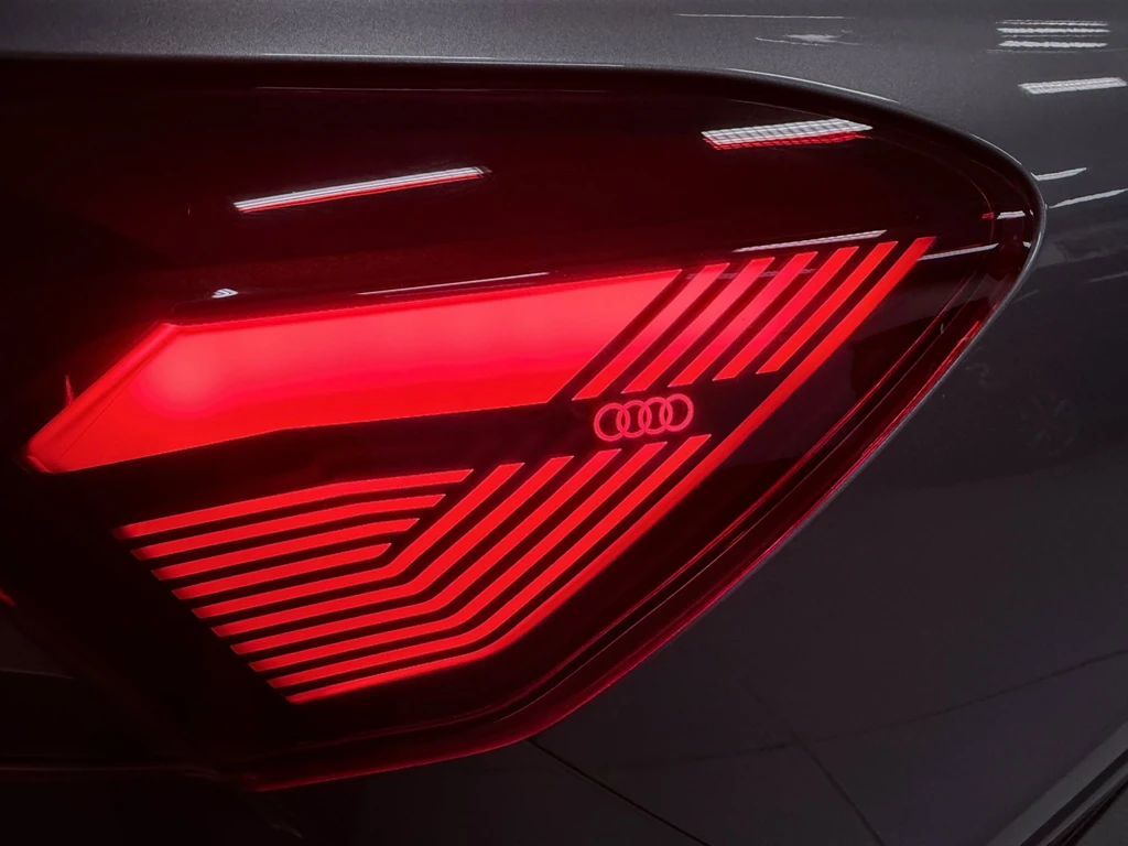 Audi Q4 Sportback e-tron – foto 13