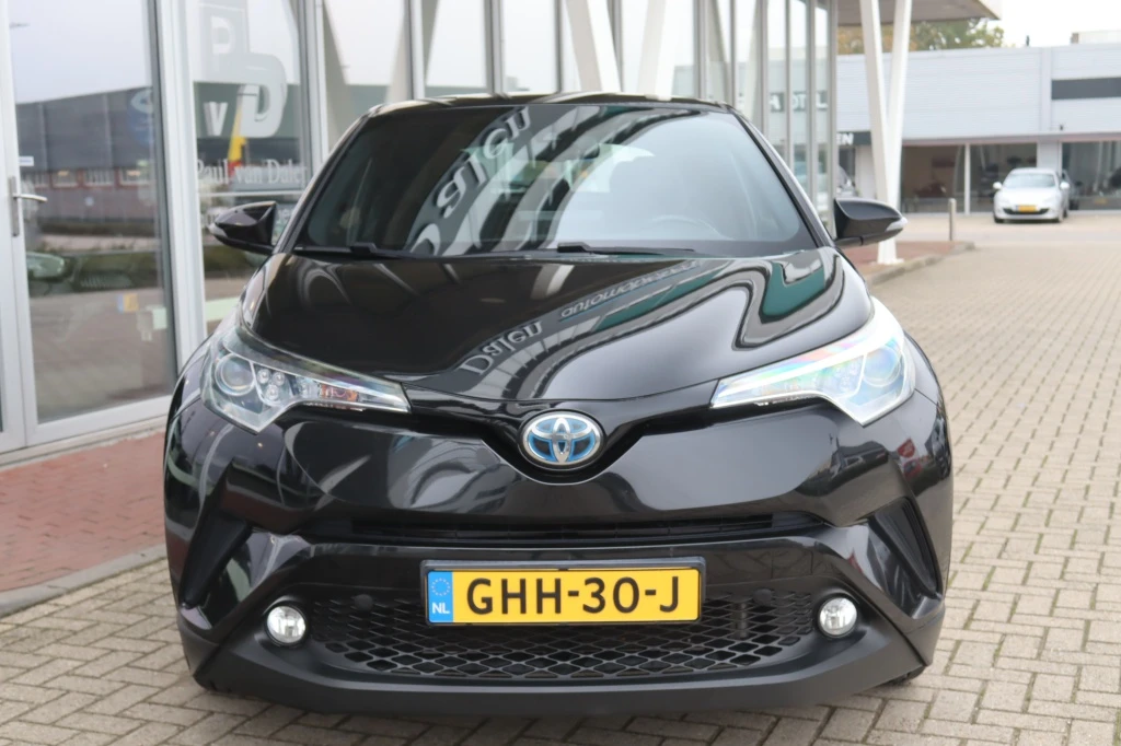 Toyota C-HR – foto 11