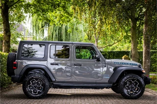 Jeep Wrangler – thumbnail 9