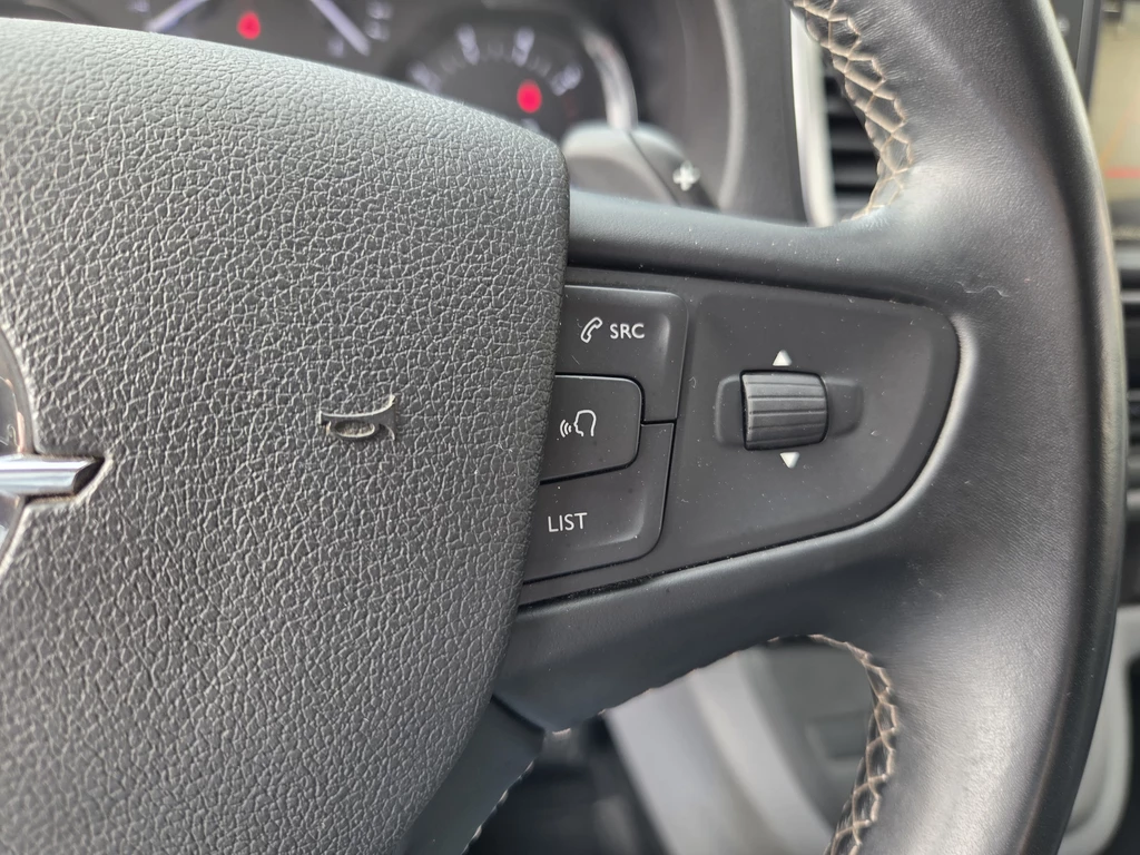Opel Vivaro – foto 23