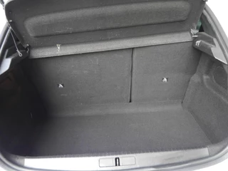 Peugeot 208 – thumbnail 9