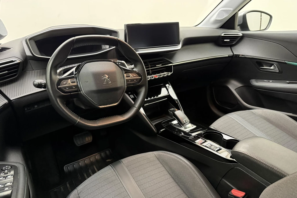 Peugeot 208 – foto 17