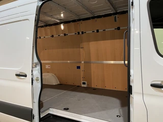Mercedes-Benz Sprinter – thumbnail 20