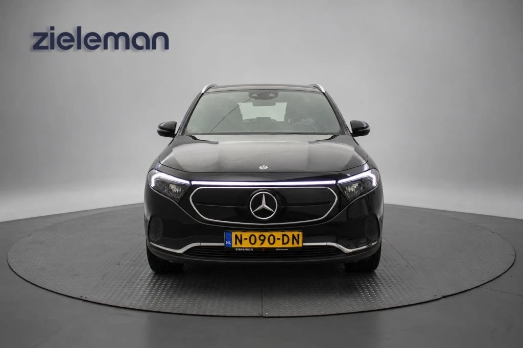 Mercedes-Benz EQA – foto 10