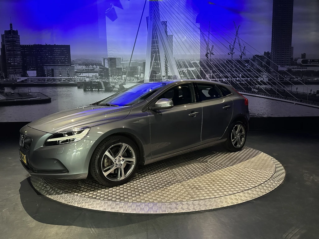 Volvo V40 – foto 2