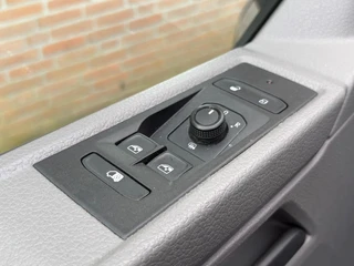 Volkswagen Transporter – thumbnail 22